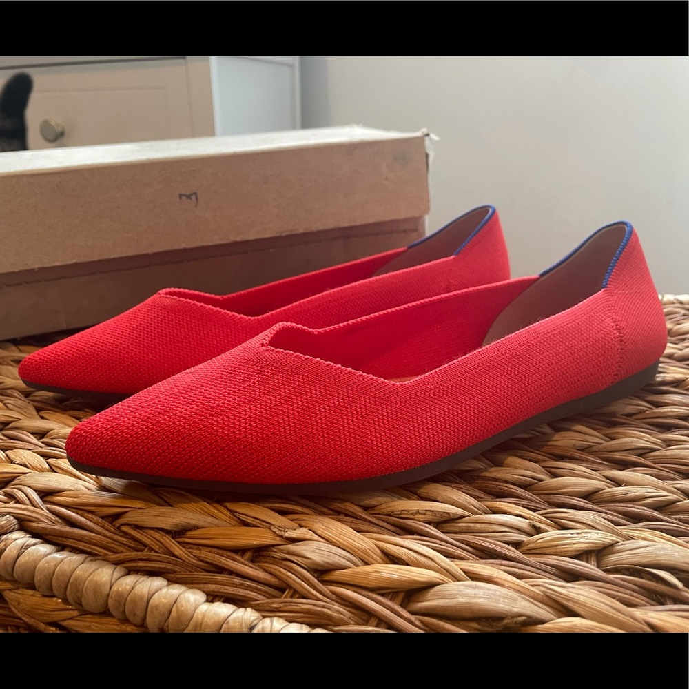Rothy's The Point 10.5 Brand New in Box (Red Flame)